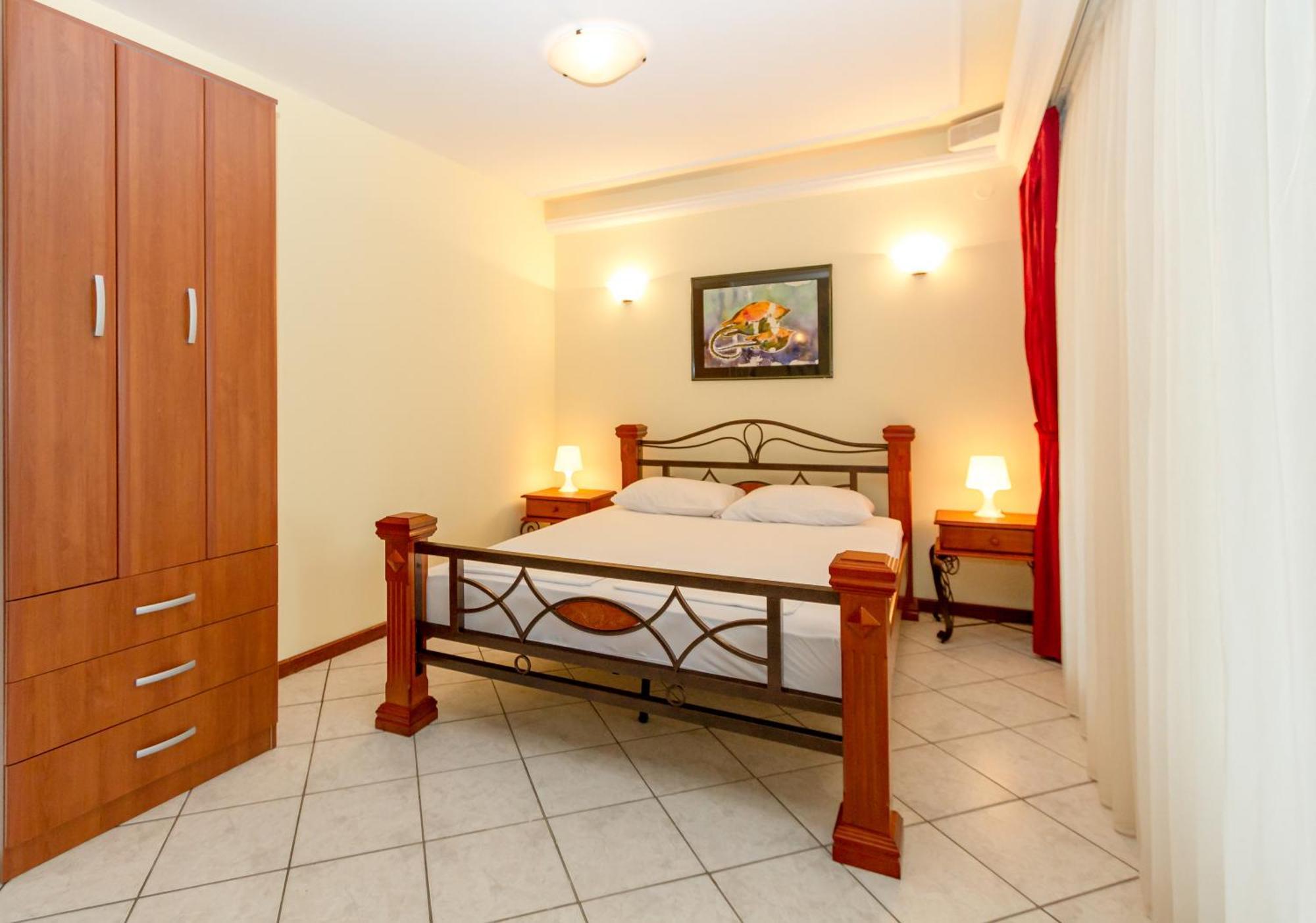 Milan'S Apartments Sveti Stefan Pokój zdjęcie